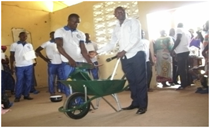 Remise d’une brouette